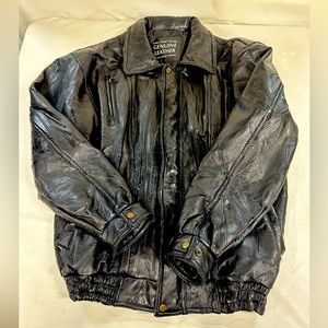 Vintage Men’s Italian Stone Design Leather Bomber Jacket.